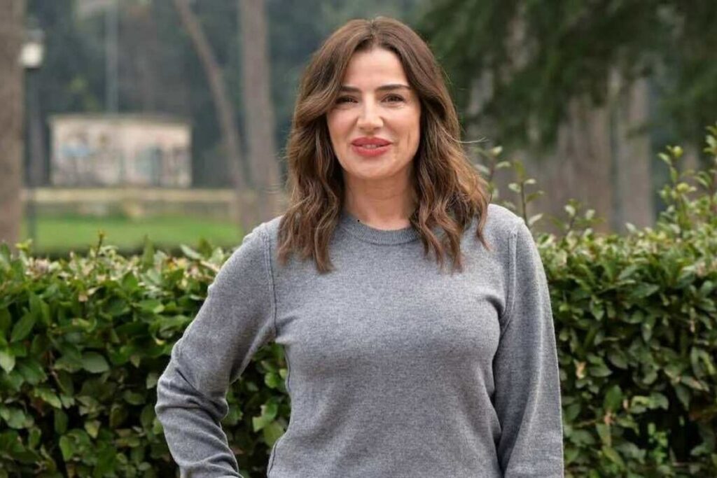 Luisa Ranieri oggi: 51 anni di fascino senza tempo