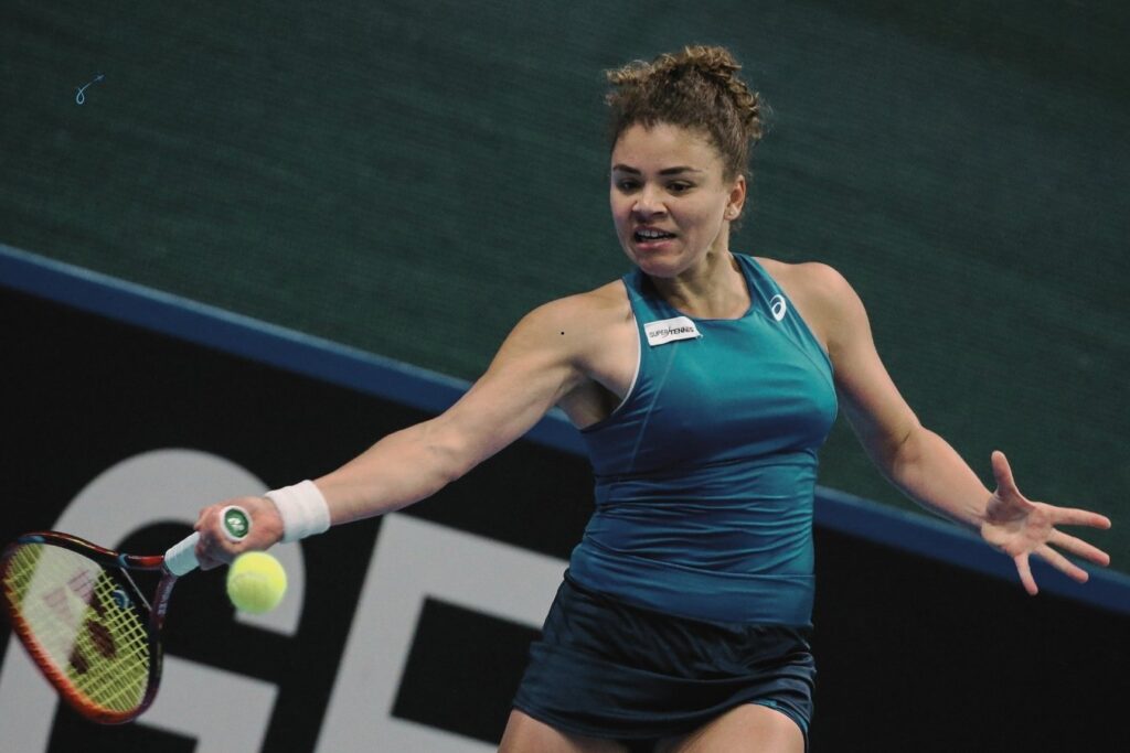 Jasmine Paolini scrive la storia: il titolo a Dubai la proietta nel top 15