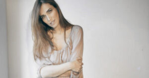 Mirca Viola: da Miss Italia revocata a regista di talento, il riscatto di una donna libera